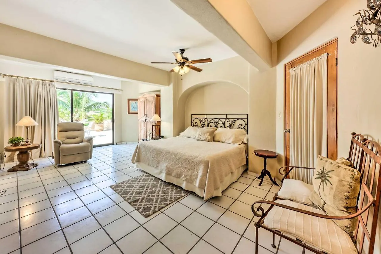 Lägenhet Chic Cabo San Lucas Getaway Less Than 2 Miles To Beaches! Mexiko